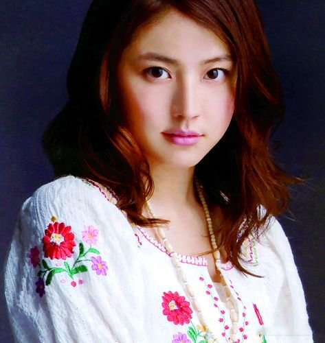 长泽雅美的尺度剧照曝光 被金城武搓揉巨乳 长泽雅美的尺度剧照曝光 被金城武搓揉巨乳