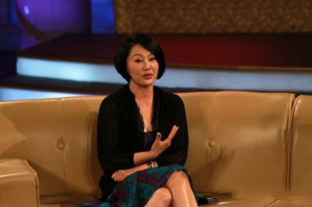 王姬老公高峰照片曝光 揭秘其坎坷的婚姻生活