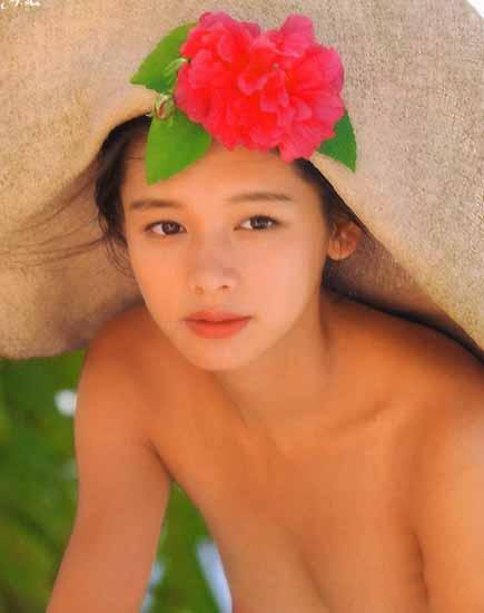 徐若瑄早年人体照 尺度大胆却仍显青涩 徐若瑄早年人体照 尺度大胆却仍显青涩