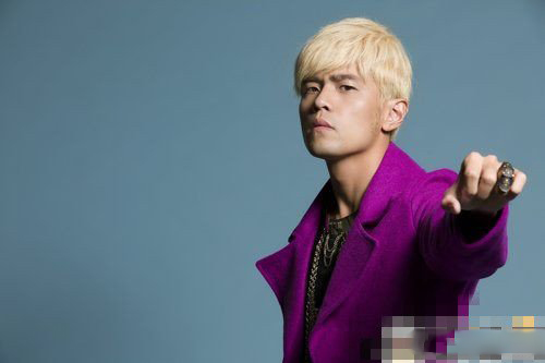 周杰伦整容前后照片 周董强调没想改变外形