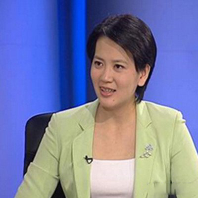 曝光沈冰老公蔡建国 两人感情升温