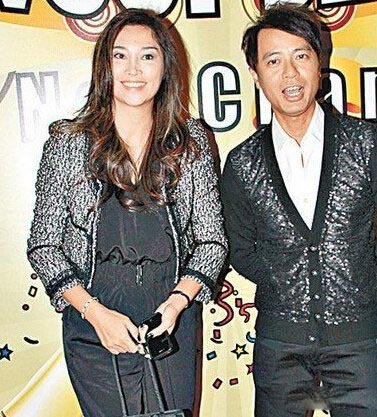 李克勤儿子近照曝光被赞超帅 曾因老婆卢淑仪自降身价 李克勤儿子近照曝光被赞超帅 曾因老婆卢淑仪自降身价