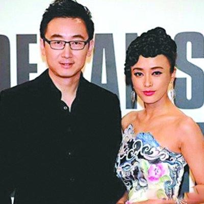 陆川秦岚被曝分手遭否认 前男友黄晓明躺枪