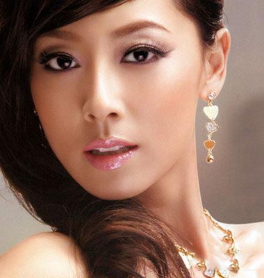 爆料张卫健的老婆张茜 最受欢迎的女演员