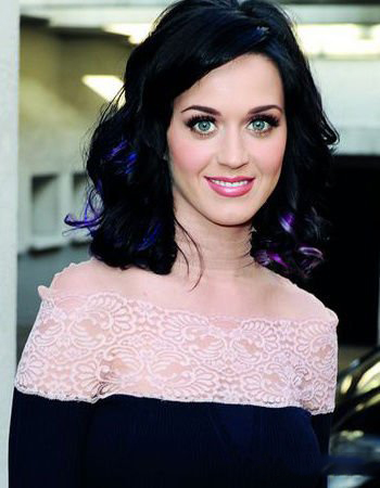 揭秘katy perry和泰勒矛盾内幕 两人为爱撕破脸