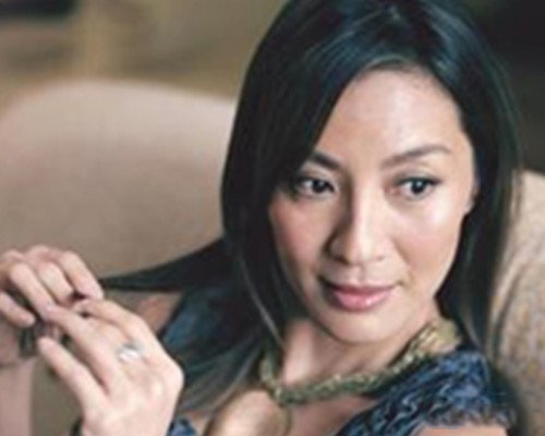 杨紫琼邦女郎形象曝光 一身中国功夫让人惊艳 杨紫琼邦女郎形象曝光 一身中国功夫让人惊艳