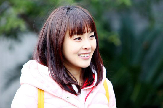 车模翟凌已为人妻 遭遇前男友报复引发兽兽门