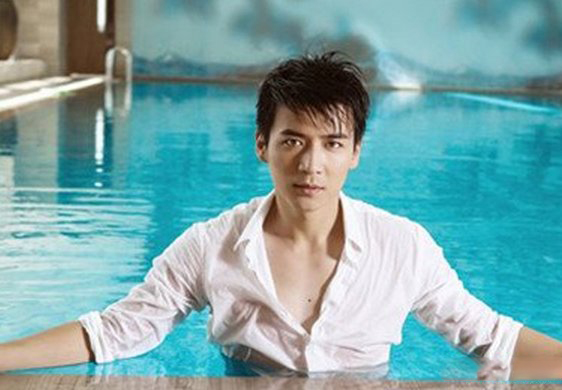 魏千翔肌肉照片曝光 快乐大本营暖男形象惹人爱