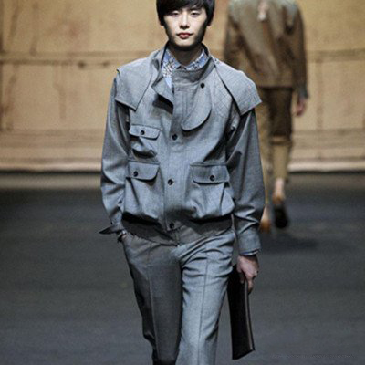 李钟硕身高是多少? 机场拒收粉丝礼物事件反省道歉 李钟硕身高是多少? 机场拒收粉丝礼物事件反省道歉