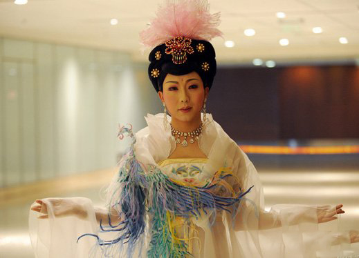 揭秘李玉刚女儿几岁 李玉刚的几段恋爱史大曝光 揭秘李玉刚女儿几岁 李玉刚的几段恋爱史大曝光