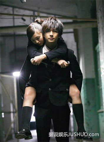 炎亚纶鬼鬼 八年后再聚首 同录《大侦探》