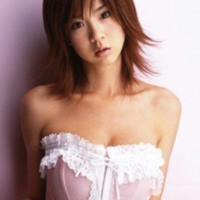 星野亚希的近况 自爆奉子成婚积极从良暂不拍写真