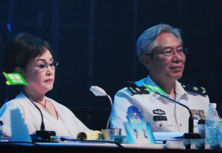 李谷一的现任丈夫照片介绍 李谷一肖卓能情感历程大揭秘