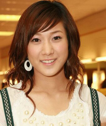 钟嘉欣曝被黑道追杀 揭秘当年剧组遇袭真相