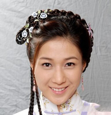 钟嘉欣曝被黑道追杀 揭秘当年剧组遇袭真相