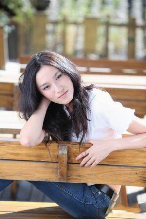 著名女演员邹涵虹 揭秘其传奇经历