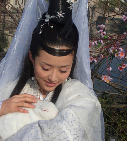 宝莲灯颜丹晨剧照曝光 颜丹晨被誉为最美嫦娥 宝莲灯颜丹晨剧照曝光 颜丹晨被誉为最美嫦娥