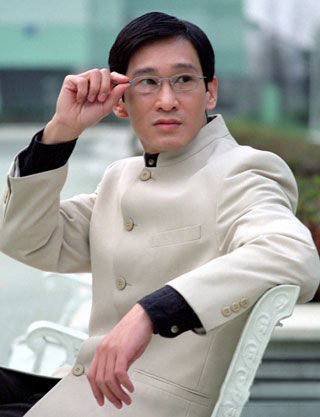 王劲松是谁 曾饰演太监杨金水被称中国近30年第一太监