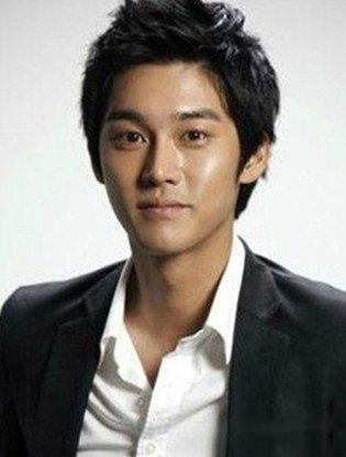 成赫林珠恩背景介绍 揭秘两人之间的关系 成赫林珠恩背景介绍 揭秘两人之间的关系