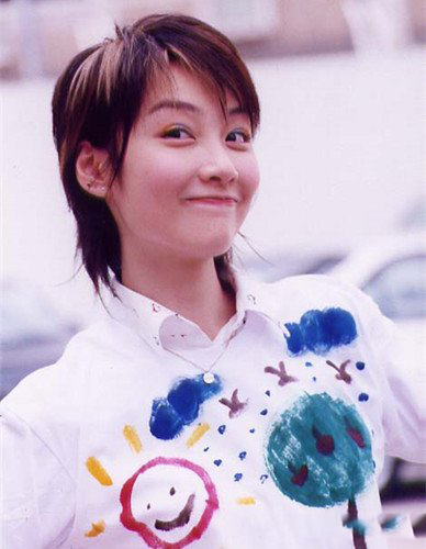 盘点陈冠希前女友陈文媛图片 淡出娱乐圈开美甲店