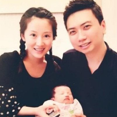 李念图片大全 揭秘与富豪老公林和平的浪漫情史