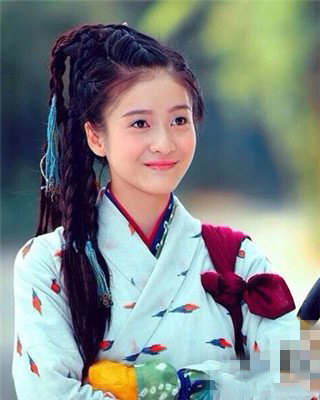 张雪迎姐姐张雪咪晒照破整容传闻 张雪迎出演史上最年轻郭襄