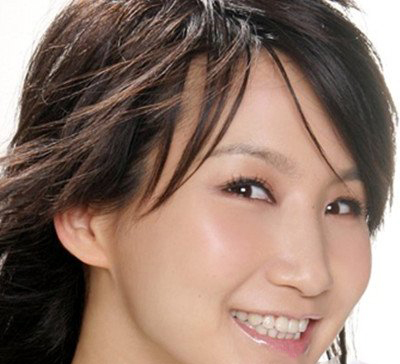 艾梦萌是谁 其是06年超女沈阳冠军