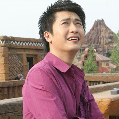 杨帆主持人的成名经历揭秘 从星光大道跨进央视春晚 杨帆主持人的成名经历揭秘 从星光大道跨进央视春晚