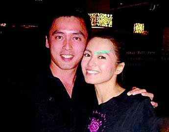 梁咏琪弟弟高大俊朗众粉丝追求 梁咏琪晒双胞胎弟弟儿时照 梁咏琪弟弟高大俊朗众粉丝追求 梁咏琪晒双胞胎弟弟儿时照