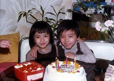 梁咏琪弟弟高大俊朗众粉丝追求 梁咏琪晒双胞胎弟弟儿时照 梁咏琪弟弟高大俊朗众粉丝追求 梁咏琪晒双胞胎弟弟儿时照