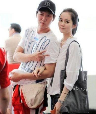 韩佳人老公女儿图 揭秘她和老公的恋爱过程 韩佳人老公女儿图 揭秘她和老公的恋爱过程