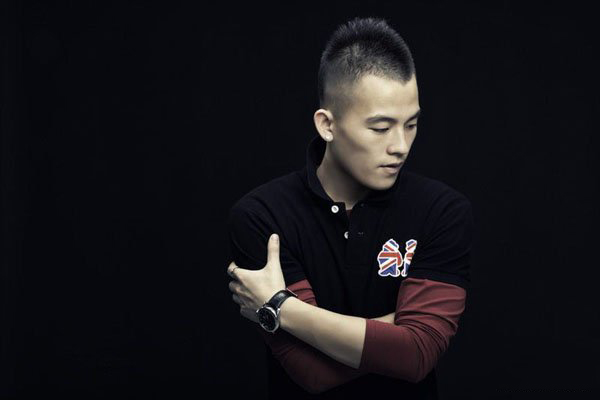 欧豪女朋友吻照大展现 欧豪与马思纯恋情疑曝光 欧豪女朋友吻照大展现 欧豪与马思纯恋情疑曝光