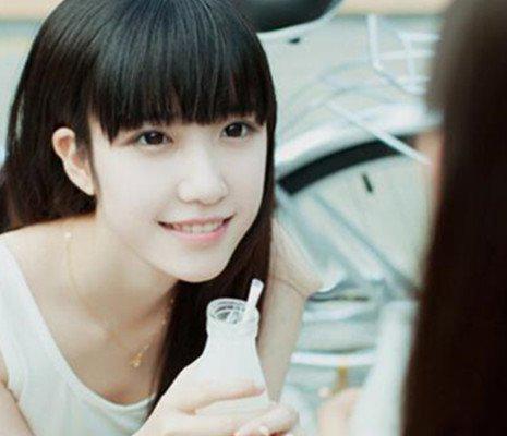 刘楚恬爸爸妈妈照片曝光 小芈月家庭背景惊人
