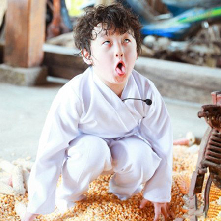 邹明轩搞笑图片大全 抛弃老爸变姐姐控 邹明轩搞笑图片大全 抛弃老爸变姐姐控