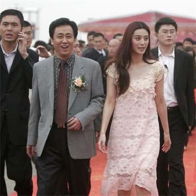 范冰冰许家印 范冰冰成功竟是她背后男人的帮助