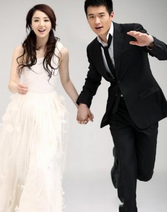 董璇高云翔照片欣赏 小编为你扒一扒他们到底有没有儿子 董璇高云翔照片欣赏 小编为你扒一扒他们到底有没有儿子