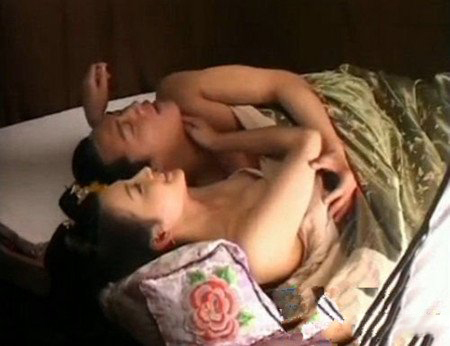 甘婷婷三级电影盘点 大尺度让人喷血 甘婷婷三级电影盘点 大尺度让人喷血