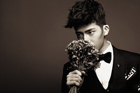 井柏然演过的电视剧和电影盘点 男神出生28天便离开父母