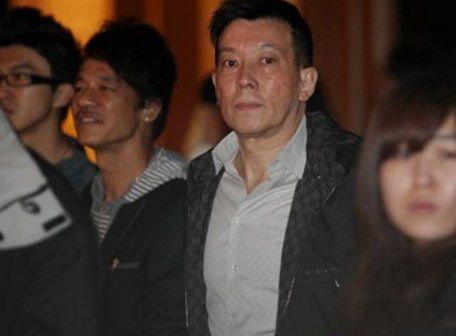 陈冠希的父亲是谁？ 陈泽民的个人简介