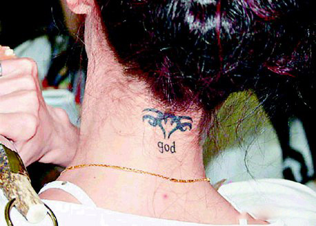 张柏芝有纹身吗？ 神秘图片大曝光