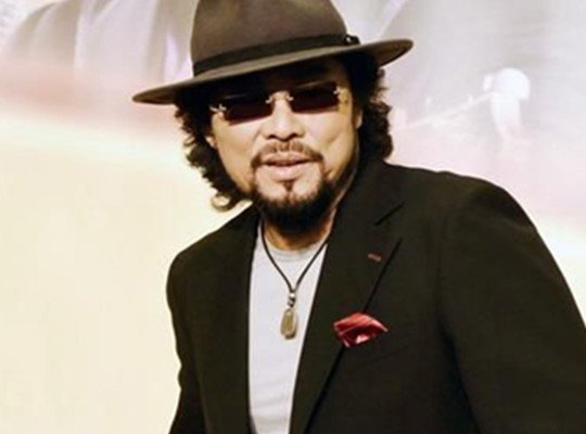 费玉清的哥哥是谁 一门三杰缔造传奇