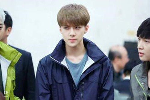 EXO吴世勋图片 家有少年初长成 EXO吴世勋图片 家有少年初长成