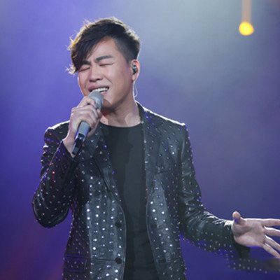男人ktv胡彦斌歌曲介绍 《唱游》胡彦斌嘴巴意外被虫咬 男人ktv胡彦斌歌曲介绍 《唱游》胡彦斌嘴巴意外被虫咬