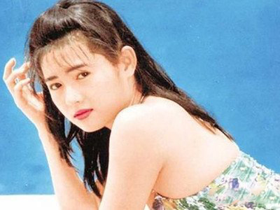 李丽珍资料曝光 清纯的性感女星