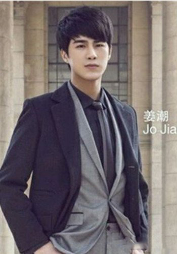 姜潮整容前后照片 韩版帅哥竟是人造令人咋舌 姜潮整容前后照片 韩版帅哥竟是人造令人咋舌