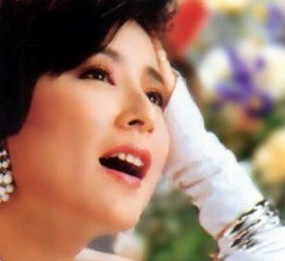 台湾歌手陈淑桦经典歌曲 因身体心理原因推出乐坛