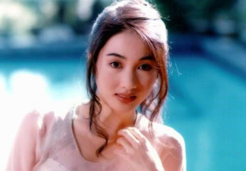 盘点黎姿照片 解密黎姿的经典角色及幸福生活