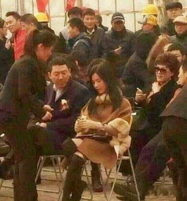 殷桃的现任丈夫孙东海照片 婚后生活幸福美满 殷桃的现任丈夫孙东海照片 婚后生活幸福美满