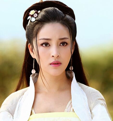 赏析甘婷婷古装小图 可爱性感惹人爱 赏析甘婷婷古装小图 可爱性感惹人爱