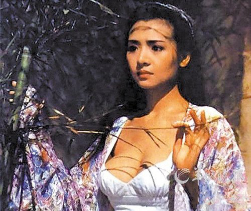 叶子楣早期绝版写真 性感迷人令人无法转移视线 叶子楣早期绝版写真 性感迷人令人无法转移视线